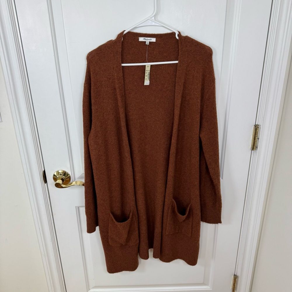 Madewell Kent Cardigan Sweater in Coziest Yarn